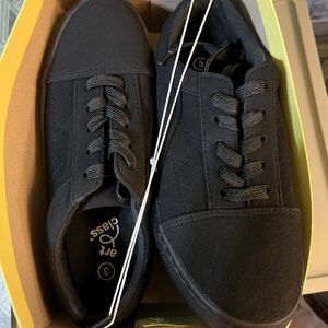 Art Class Kids Black Sneakers